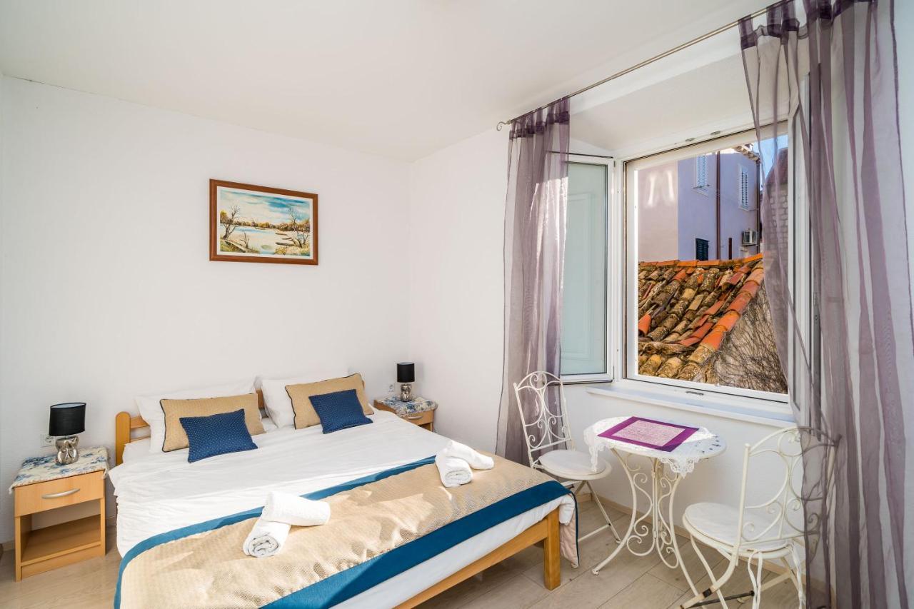 Deluxe With A Terrace View At Old Gate * Ragusa