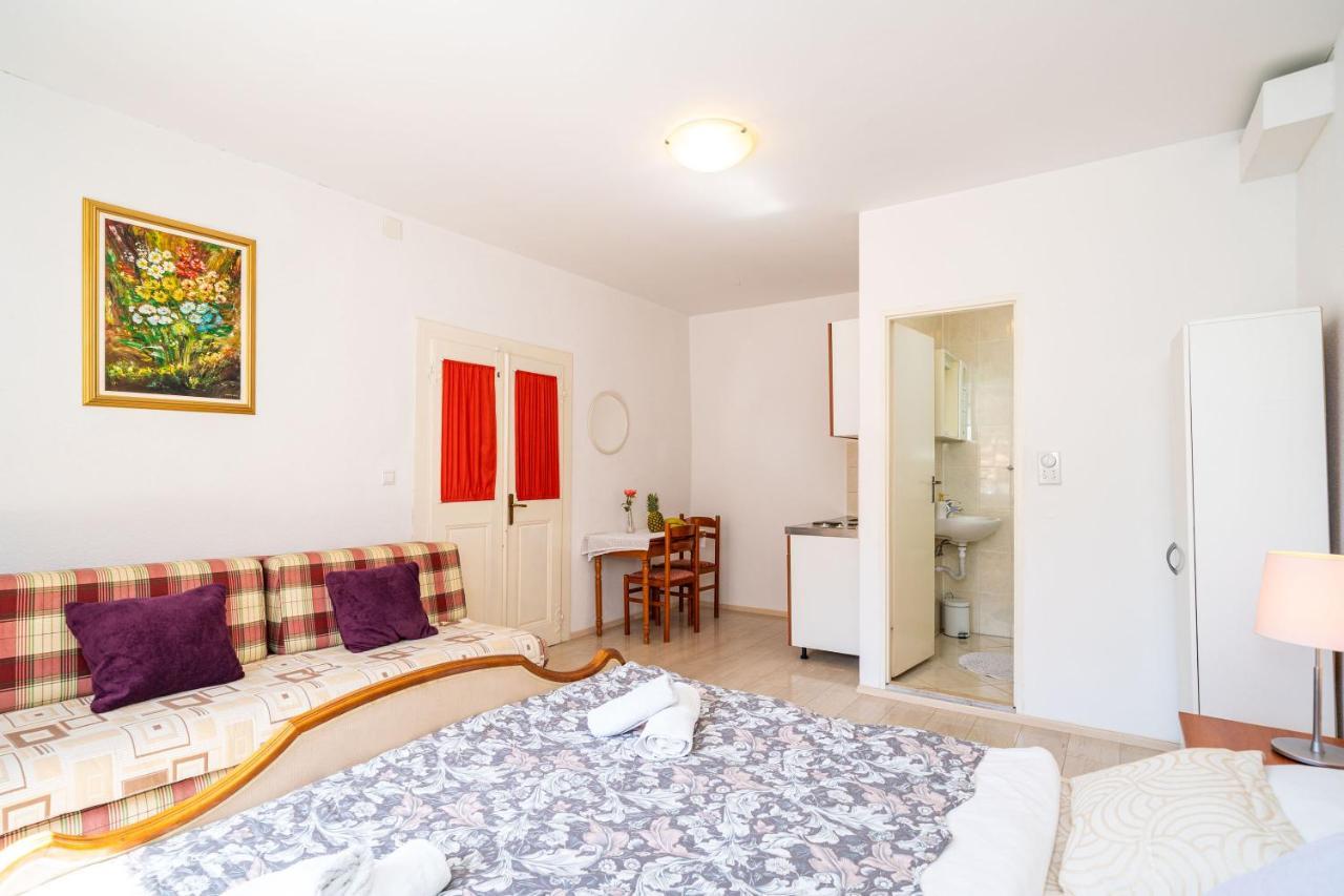 Deluxe With A Terrace View At Old Gate * Ragusa